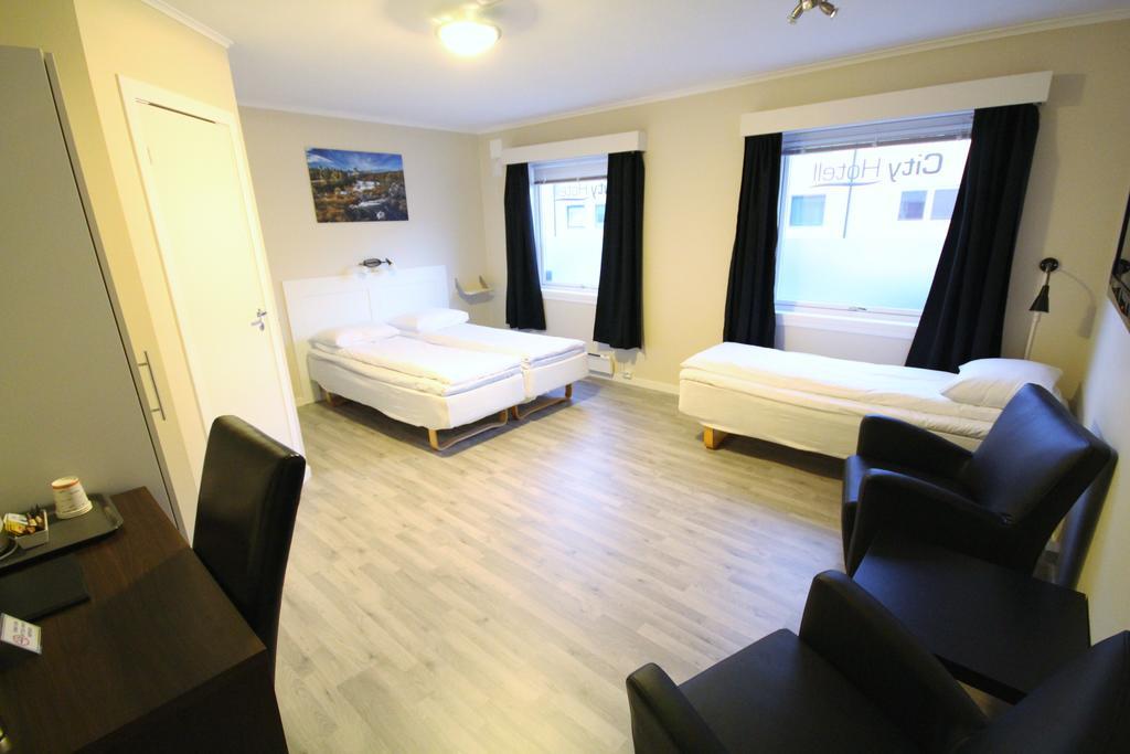 City Hotel Будё Экстерьер фото